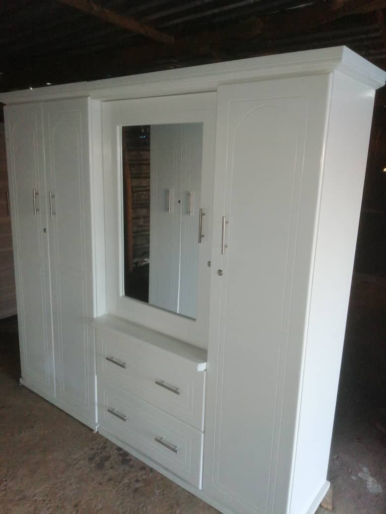 furniture in willovale road